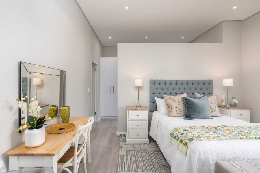 To Let 4 Bedroom Property for Rent in Val De Vie Estate Western Cape